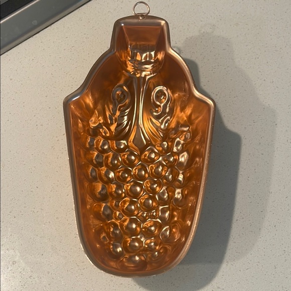 Copper Textured Leaf Decor Accent with Organic Form - Picture 2 of 2